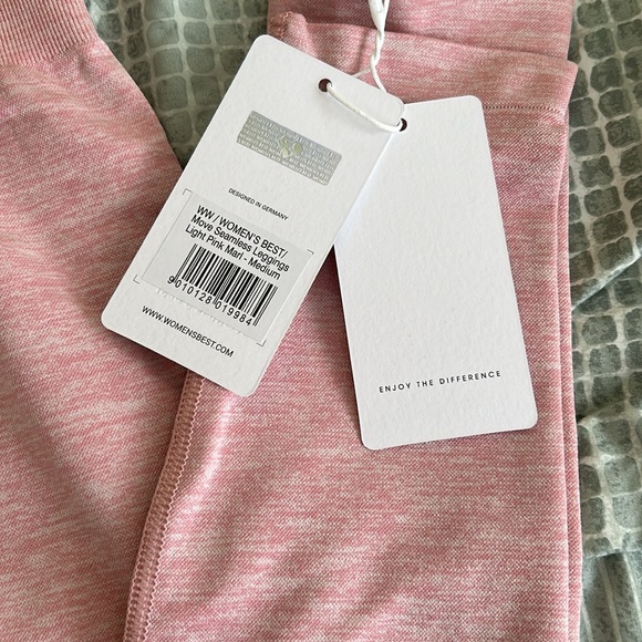 BNWT - Women’s Best seamless leggings M - Picture 4 of 7